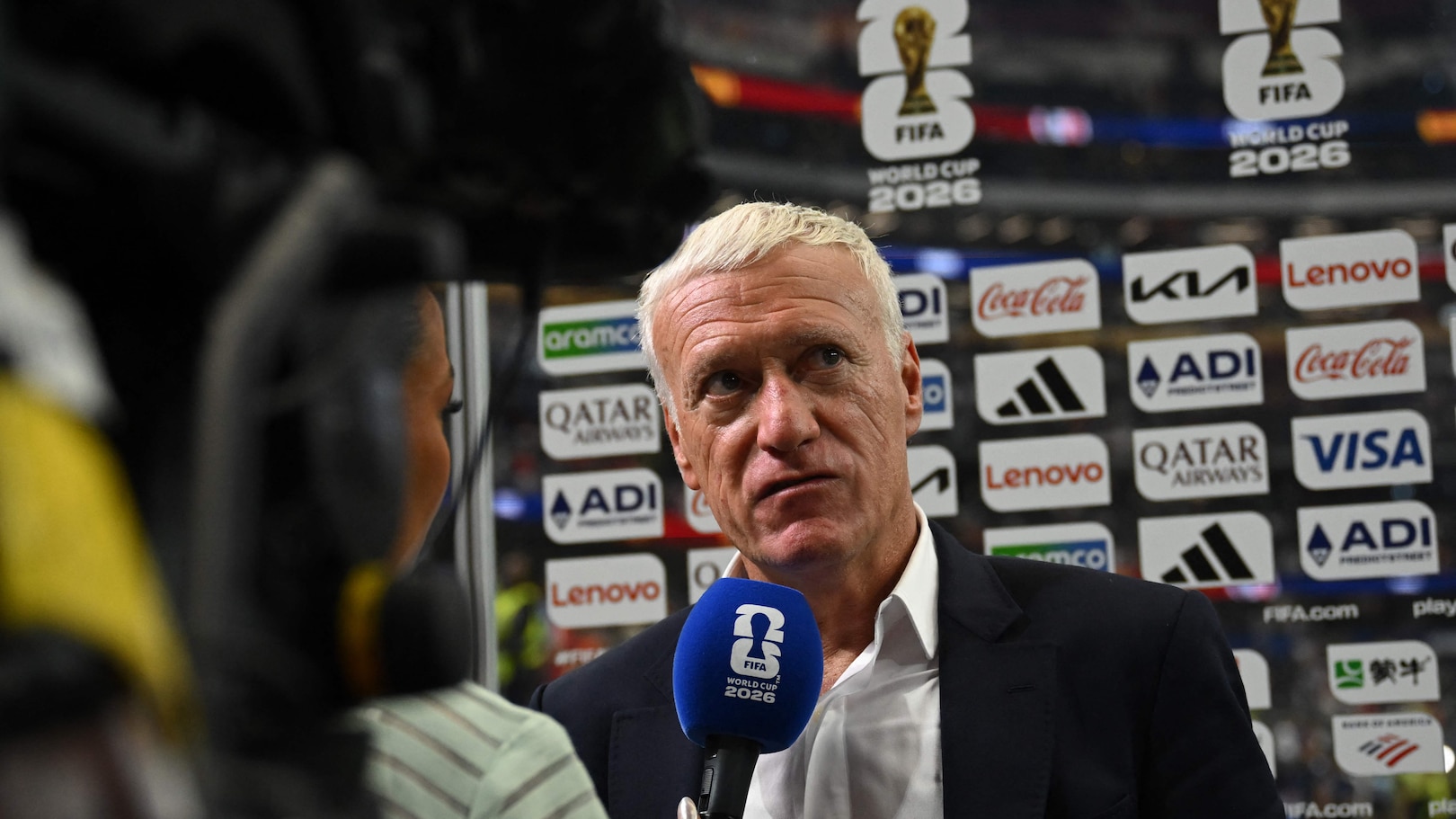 "Est-ce que l'arbitre de ce soir avait le niveau pour arbitrer une demi-finale de Coupe du monde ?" - Didier Deschamps