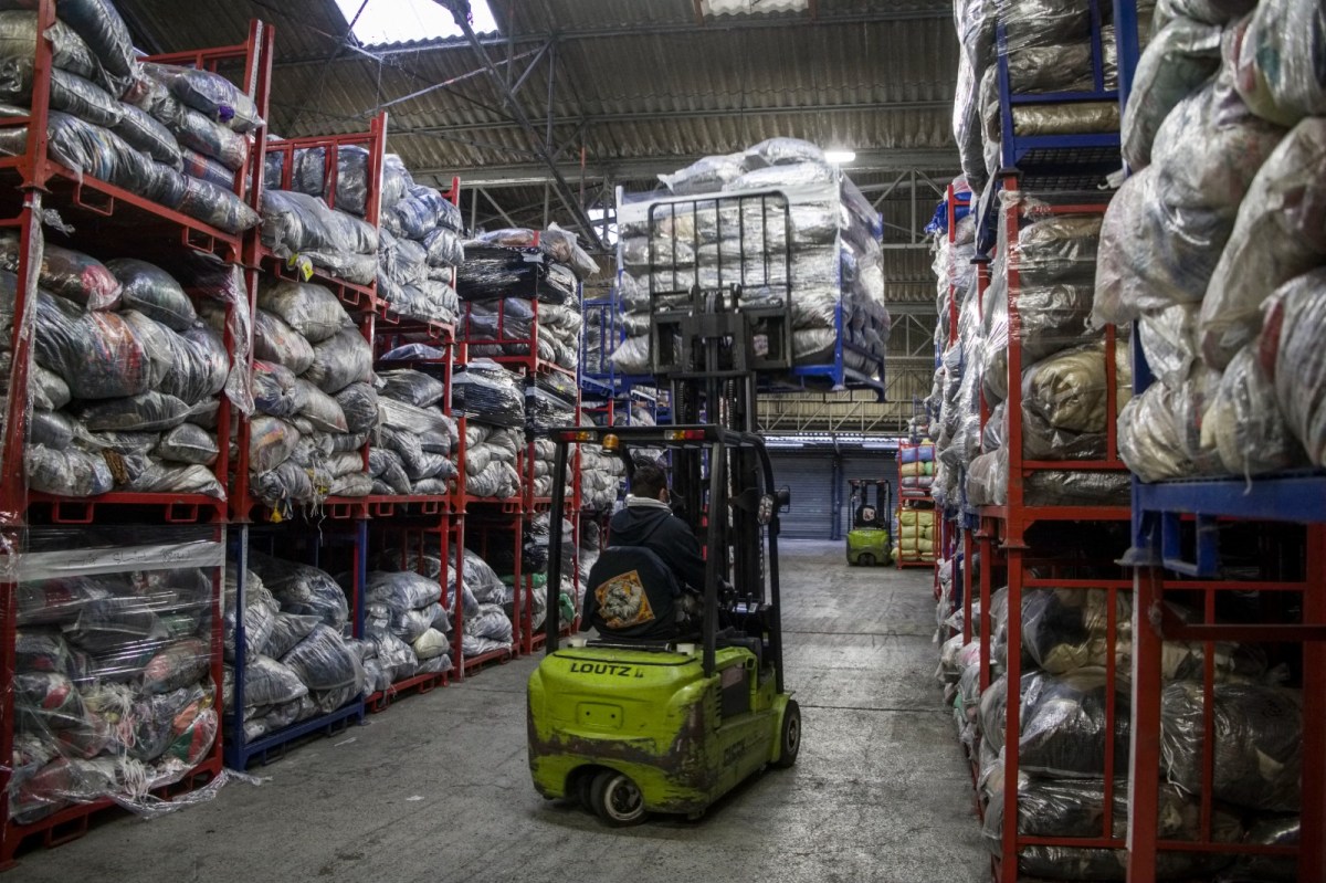 Textile : l'Union européenne interdit depuis ce dimanche la destruction de vêtements, accessoires et chaussures invendus - L'Humanité