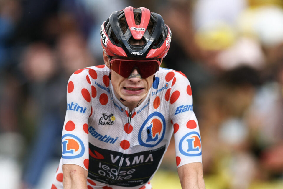 Abandon de Jonas Vingegaard : le coureur souffre d'une fracture d'une clavicule après sa chute, il devra être opéré