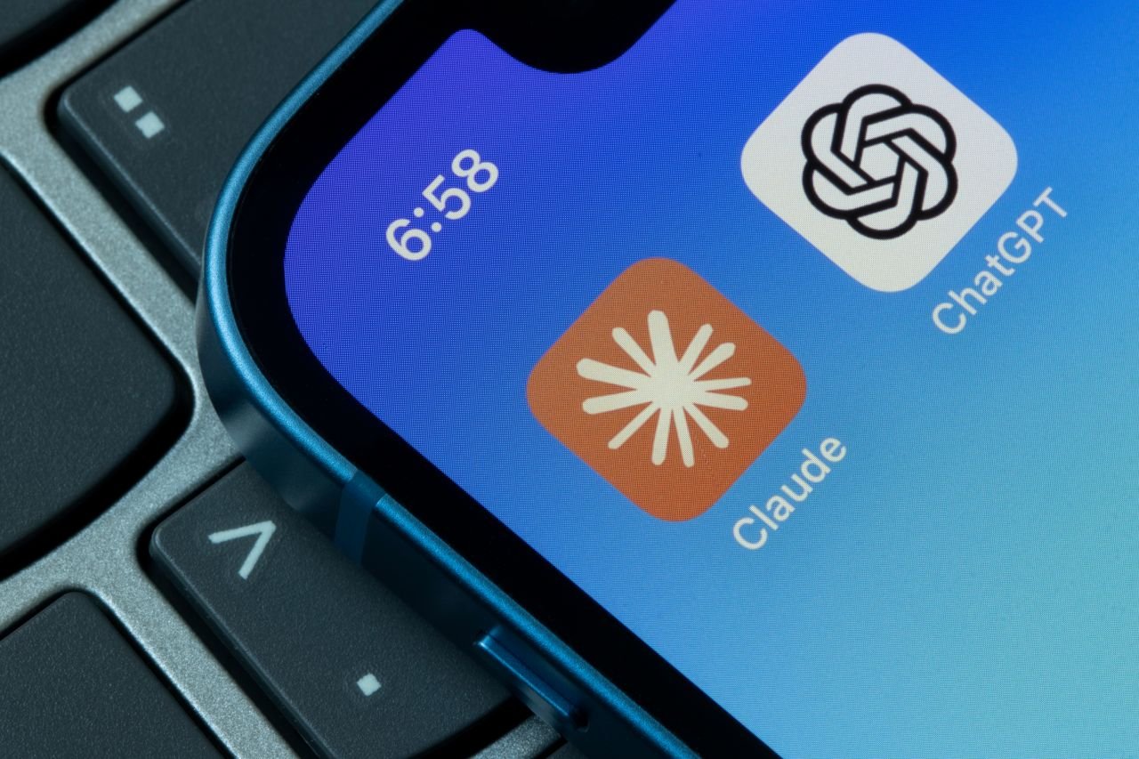 1minAI à 29 € à vie : GPT‑4o, Claude, Gemini et 20+ modèles IA en une seule  app