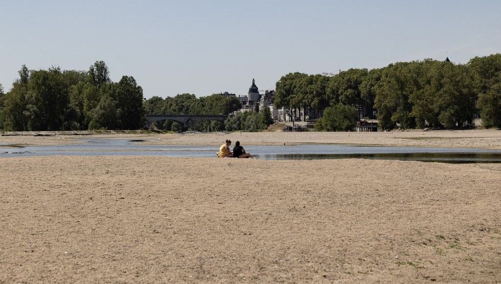Canicule : six départements du sud de la France maintenus en vigilance orange mardi, quatre ce mercredi - ICI