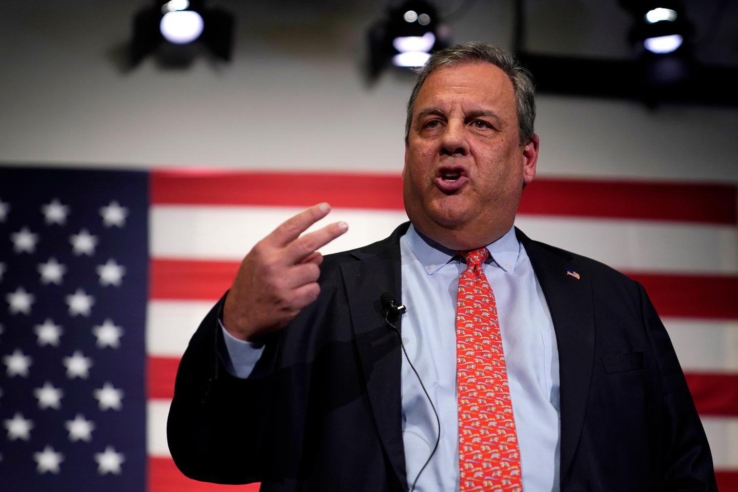 Etats-Unis : le républicain Chris Christie, ancien gouverneur du New Jersey, annonce sa candidature à l'élection présidentielle