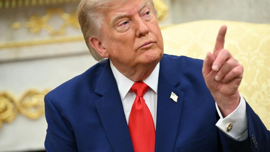 Guerre au Moyen-Orient : Donald Trump dit que les Etats-Unis « s'occuperont » des Houthis s'ils bloquent la mer Rouge