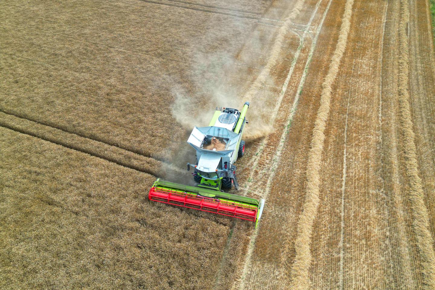 Loi d'urgence agricole : « Ce texte consacre la primauté absolue des usages agricoles de l'eau sur les besoins des autres usagers »