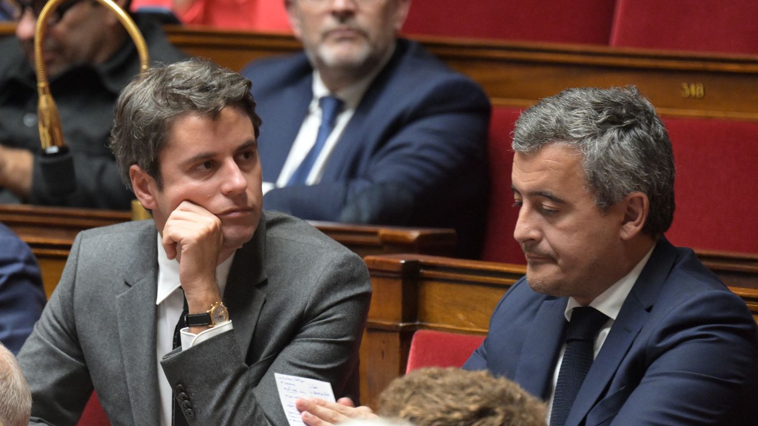 Ni possible ni souhaitable" : en vue de la présidentielle 2027, le bloc  central montre ses divisions sur le thème de l'immigration – franceinfo